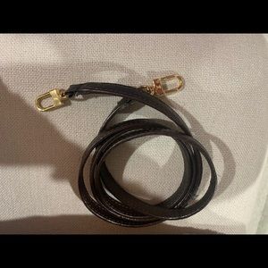🎁SALE🎁STRAP LOUIS VUITTON POCHETTE DAMIERleather